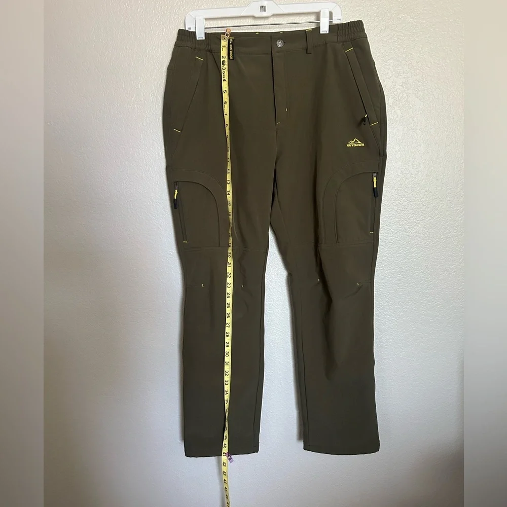 Magcomsen men’s pants 5 zip pocket for cold weather. Sz 36 waist